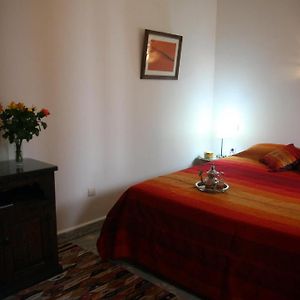 Camera con letto king size